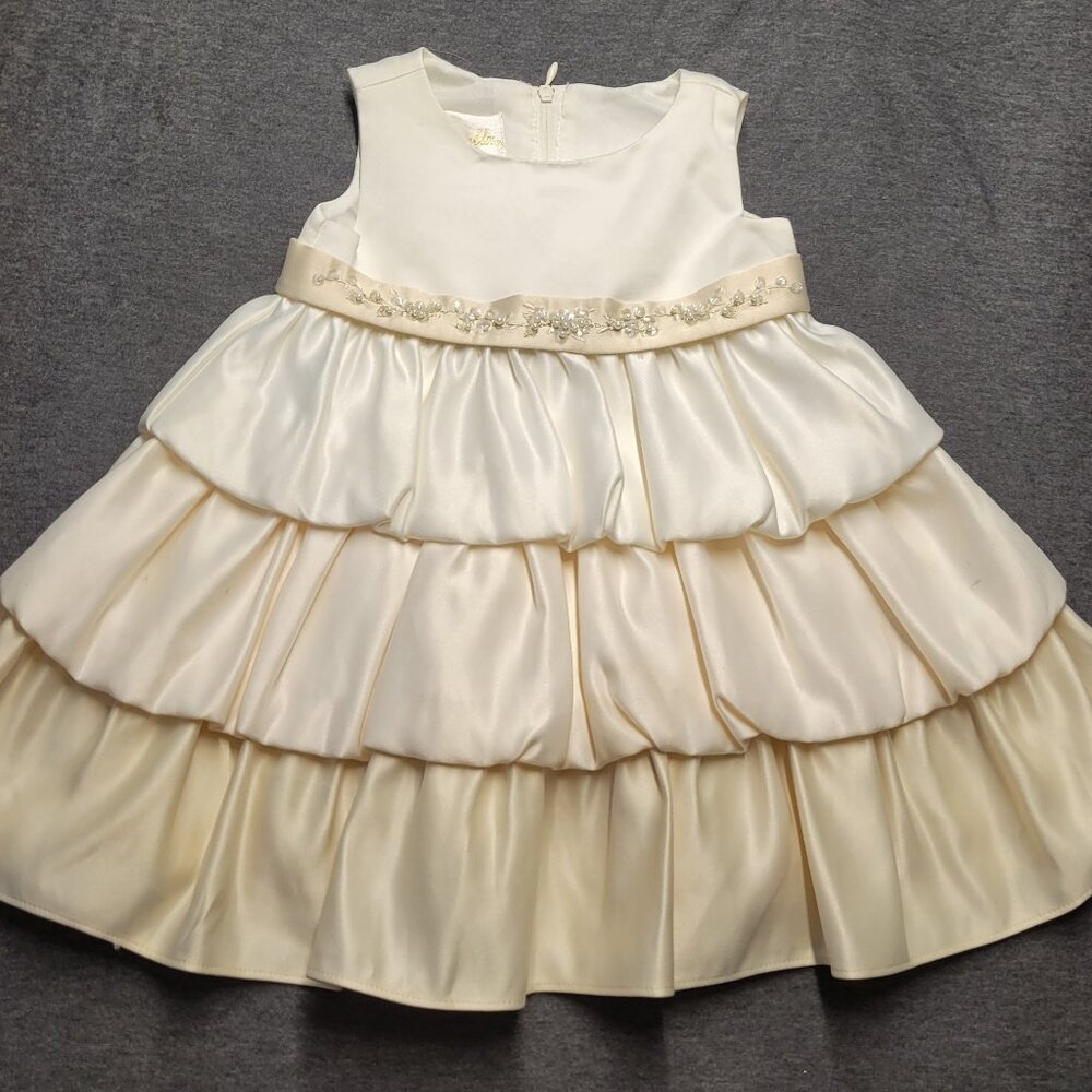 Infant dress, Cinderella, size 12 months, ivory, Like New Excelent Formal Fancy